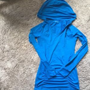 Greek blue Zella workout long sleeve top.